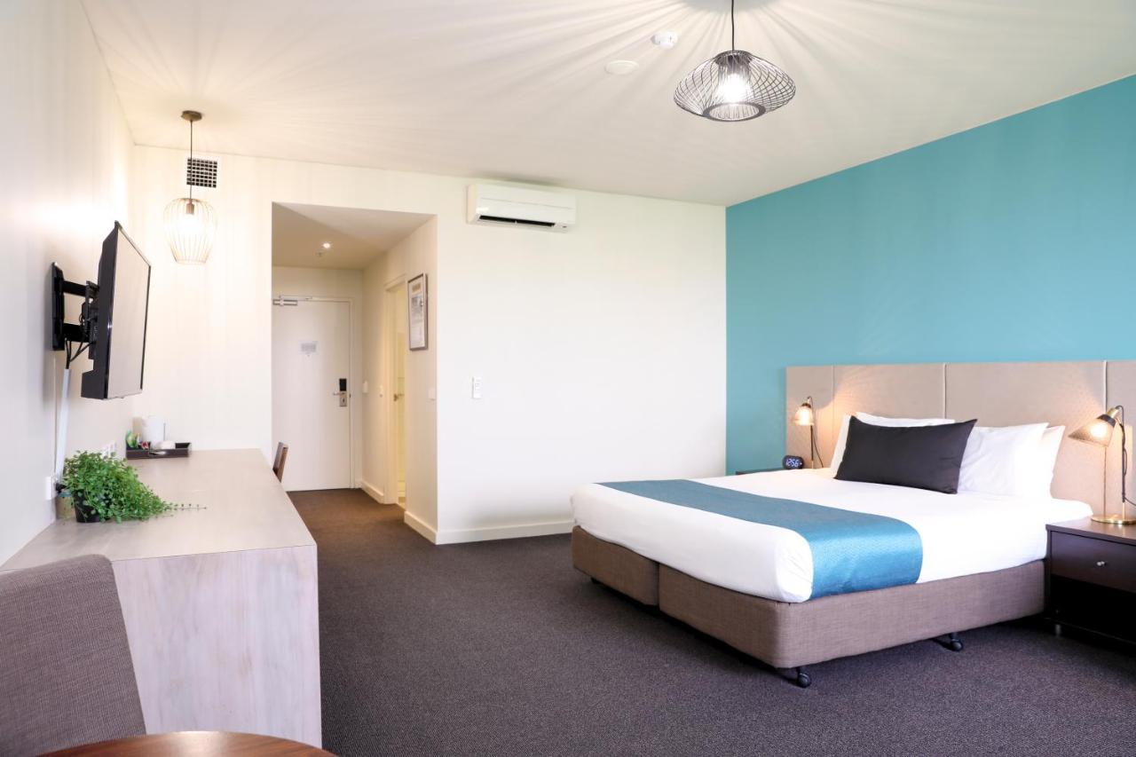 Hotel Mantra Melbourne Melton Exterior foto