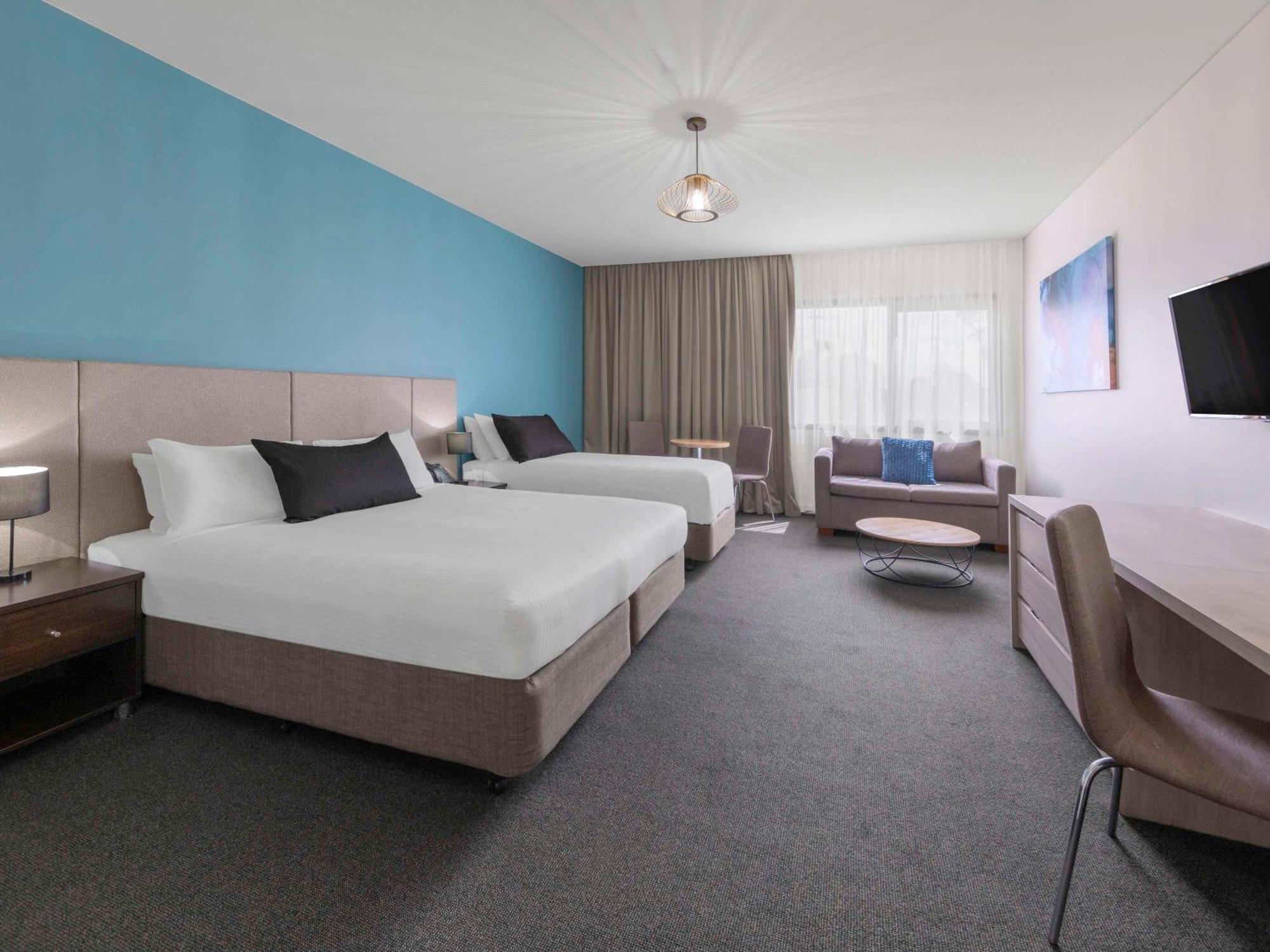 Hotel Mantra Melbourne Melton Exterior foto